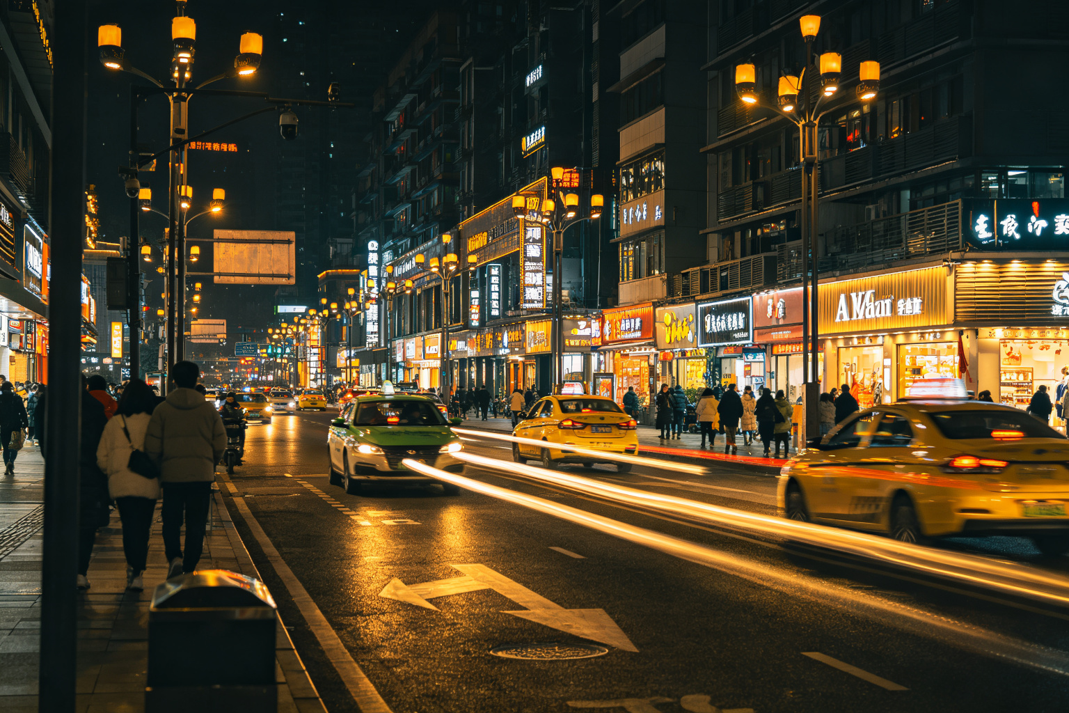 #12 Getting Around Chengdu at Night